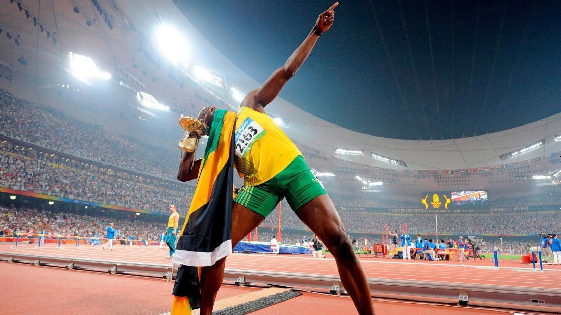 穆勒帽子戏法引爆全场,率队大胜夺美职联第33轮最佳球员荣誉